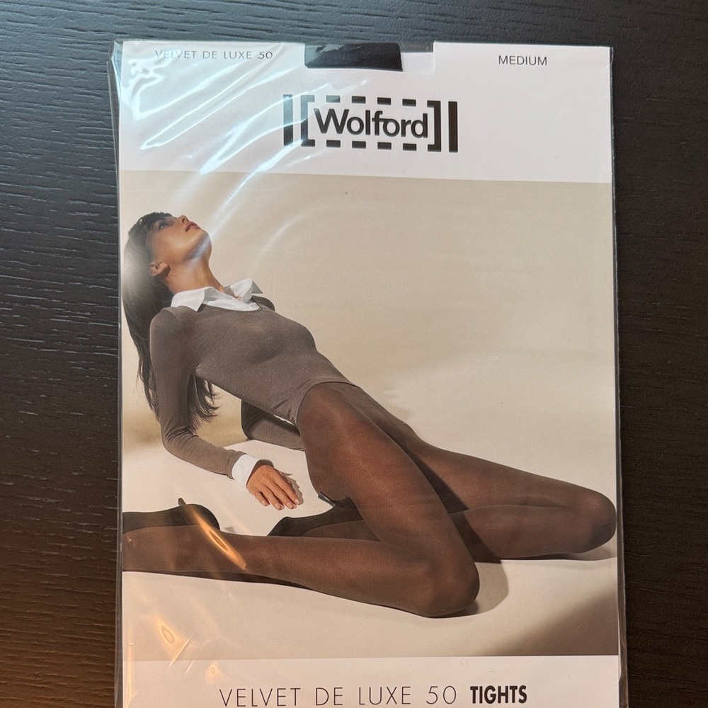 Wolford Velvet De Luxe 50 Tights, black, size, medium, NIP